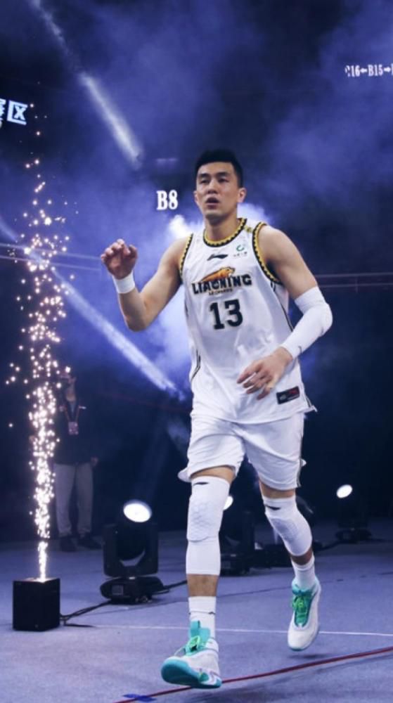 超越票房数字的成功为中国观众带来感动，也将激励一代中国电影人继续攀登高峰！